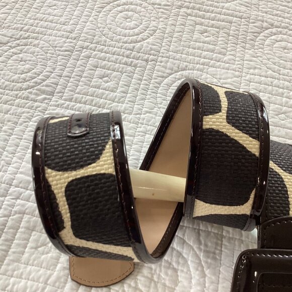 Wide Brown & Beige Giraffe Print Belt With Large Square Buckle Size M - Picture 2 of 11